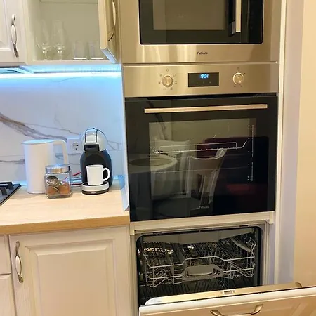 Grand De Luxe דירה